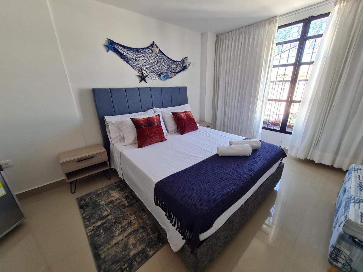 Hotel Carolina Del Mar ซันตามาร์ตา ภายนอก รูปภาพ