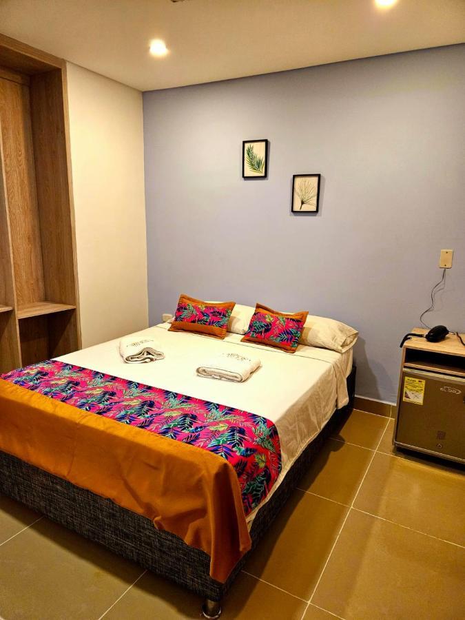 Hotel Carolina Del Mar ซันตามาร์ตา ภายนอก รูปภาพ
