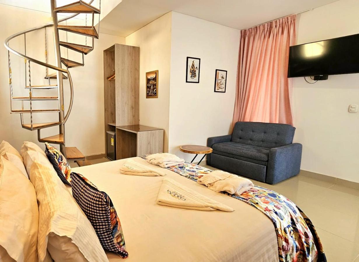Hotel Carolina Del Mar ซันตามาร์ตา ภายนอก รูปภาพ