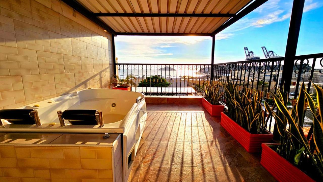 Hotel Carolina Del Mar ซันตามาร์ตา ภายนอก รูปภาพ